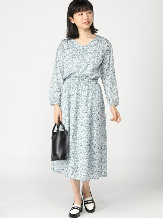 楽天市場 Sale 60 Off Techichi Terrasse 小花プリントワンピース Te Chichi Terrasse テチチ ワンピース 長袖ワンピース ホワイト グリーン ネイビー Rba E Rakuten Fashion Te Chichi