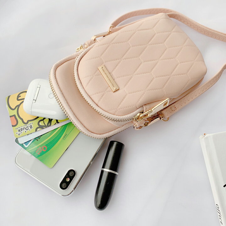 楽天市場 マルチケース ポシェット ストラップ付き 2点セット 2way ポーチ 財布 ショルダー スマホ収納 財布 レディース キルティングデザイン 無地 ロゴ ワンポイント シンプル 上品 お洒落 可愛い ブラック ピンク ベージュ パープル ブルー グレイッシュレッド