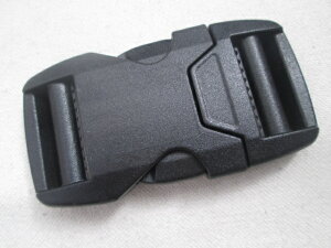 YKK�v���X�`�b�N�p�[�cLB-XD�@�o�b�N���@�T�C�h�����[�X�^�C�v�@25mm�Ё@1���b�N�E�T�R�b�V���E�E�G�X�g�o�b�O�Ȃǂɕ֗��ł�