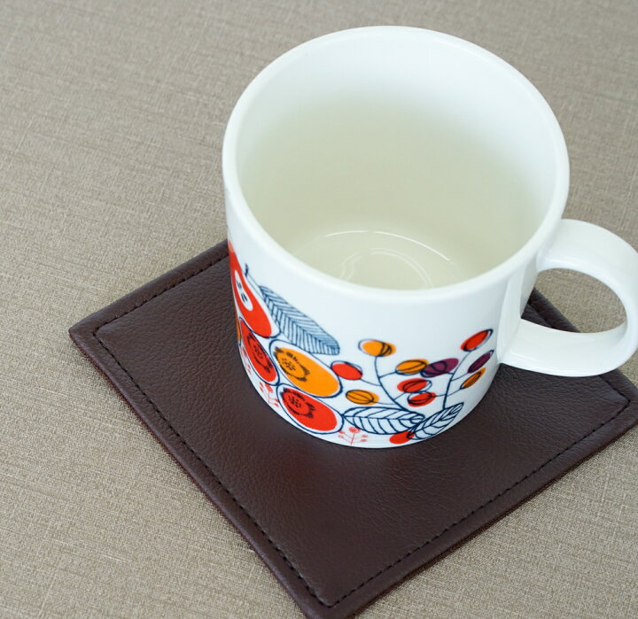 コースター「LEST」抗菌 おしゃれ 日本製 撥水 PVC レザー カフェ かわいい 可愛い 送料無料 ウイスキー 北欧 高級 コーヒー 酒 シンプル 正方形 業務用 ナチュラル オリジナル 汚れない 来客用 合皮 ビール ギフト プチギフト 濡れない TEES FACTORY ... ヴィンテージ レア コースター ガラス 刺しゅう入り 3枚セット 送料無料