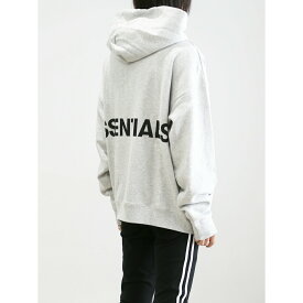 送料無料 トップス FEAR OF GOD FOG ESSENTIALS フィアオブゴッド エッセンシャルズ BACK LOGO HOODIE / グレー 返品交換不可