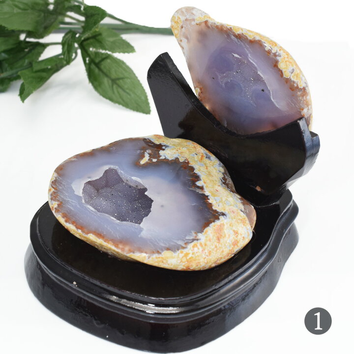 楽天市場】トレジャーメノウ メノウ ブラジル産 treasure agate 台付き 