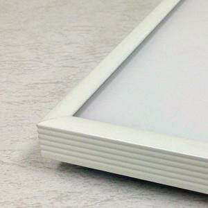 �|�X�^�[�t���[���@�z���C�g(PT2:70×50cm)