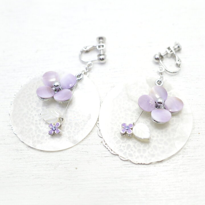 楽天市場】薄紫のシェルの花とカピス貝のイヤリング 【Kasumi～かすみ 