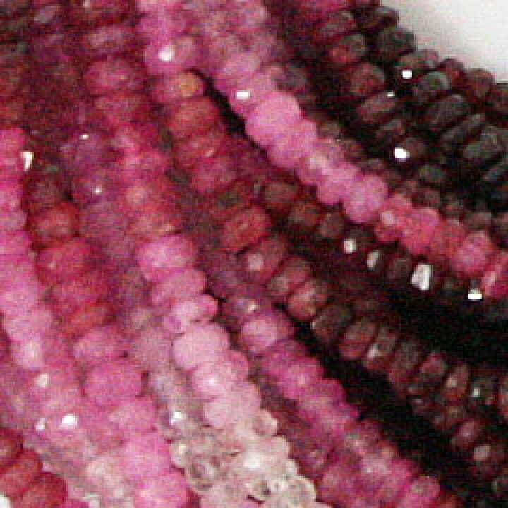 楽天市場】ルビー 【カットビーズ】 約3x1.4mm 《1/4連 約10cm 