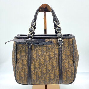 Christian Dior �N���X�`���� �f�B�I�[�� �`�F�[�� �g�[�g�o�b�O �u���E�� �g���b�^�[ �Ǘ��ԍ��F7857��