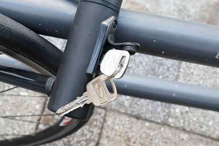 楽天市場 ポイント5倍 自転車 バイク ロードバイク サイクリング ロック U字ロック 指紋 指紋認証 防犯グッズ シャックル 盗難 盗難防止 タッチ 楽天1位 公式 指紋で即解錠u字ロック U Be Lock Culclfby 送料無料 サンコーレアモノショップ