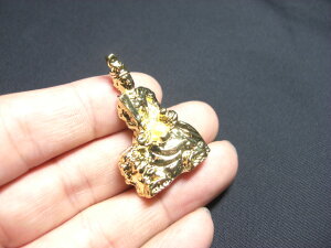 ミニ 水晶玉 付 文殊菩薩 御守り (巾着付き)< 仏像 御守 ・ 開運 お守り ・ 幸運 おまもり > 金属製 文殊菩薩守り 八体仏 卯年 うさぎ ウサギ 守り本尊 御守 八尊仏 八大仏