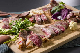 チャックアイロールステーキ300g 「発酵熟成肉」 石井食品(期日指定できません) 肉 ステーキ ステーキ肉 牛 牛肉 肩ロース 化粧箱入り