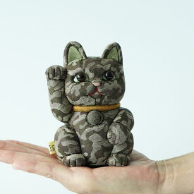【招き猫】迷彩柄 (緑) M | 江戸木目込み | 柿沼人形