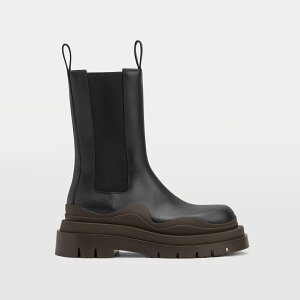 �y�V�i ���K�i�z�{�b�e�K���F�l�^ BOTTEGA VENETA TIRE �^�C�� �A���N�� �`�F���V�[�u�[�c �����Y ���f�B�[�X ���j�Z�b�N�X �u���b�N/�u���E�� �c�[�g�� 630284 VBS50