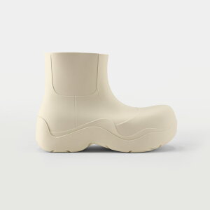 �y�V�i ���K�i�z�{�b�e�K���F�l�^ BOTTEGA VENETA �p�h�� �A���N�� �`�F���V�[�u�[�c �����Y �u���b�N 640043 V00P0