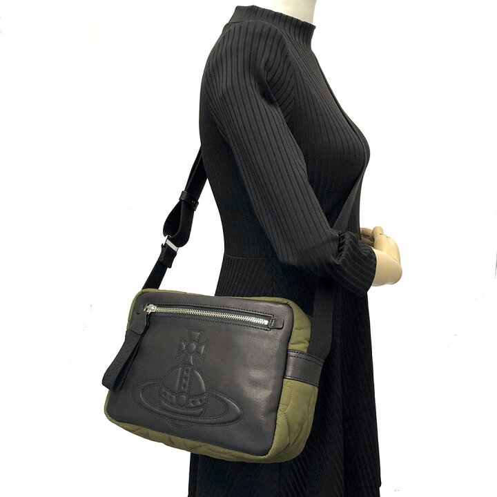 楽天市場】Vivienne Westwood オーブ キルティング メッセンジャー  