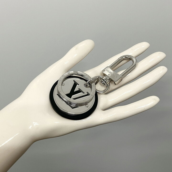 楽天市場】LOUIS VUITTON□ キーホルダー LV サークル M67362 シルバー 