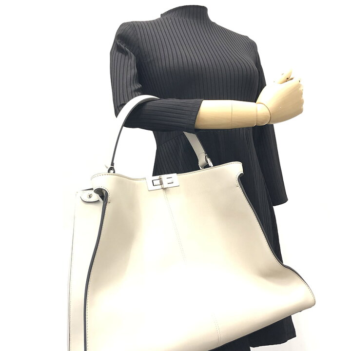 楽天市場】フェンディ FENDI ピーカブー エックスライト ラージ 8BN304  
