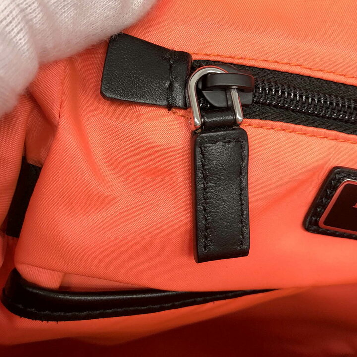 楽天市場】プラダ□ ワンショルダーバッグ 2VZ023 ナイロン ネイビー 