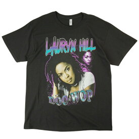 【クリックポスト対応可】メンズ TシャツLAURYN HILL DOO-WOP TEEローリン・ヒル ドゥーワップ TシャツBLACK(ブラック)アーティスト 歌手 プリント ミュージック イラスト ロゴ USA POP MUSIC カルチャー