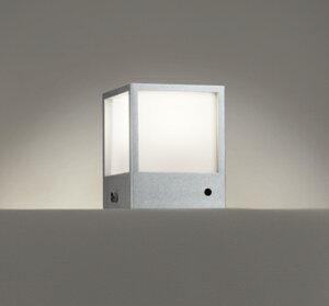 和 哔 m ÃZT[t M60W dF(2700K) ds