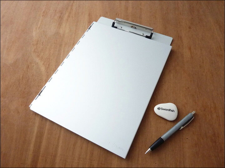 楽天市場 全品p10倍 30日 1日限定 Durable デュラブル アルミ クリップボード Lサイズ シルバーおしゃれ ヨーロッパ 文房具 文具 オフィス用品 ボード クリップボード The Wind