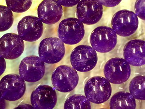 ※天然石ビーズアメジスト丸玉12mm No.1・1連約39cm 33個前後