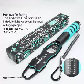 フィッシュグリップ 計量付き 最大18kg 360度回転 防錆 アルミ合金 釣り フィッシンググリップ 開口部ステンレス 高耐久 魚つかみ 海水可 サビ カラビナ 360度水平回転式