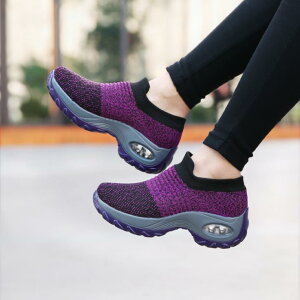 白 運動靴 ブランド レディース レディース シューズ カジュアルシューズ スリッポン 軽量 おしゃれ 春夏 20代 30代 40代 黒 ぺたんこ 靴 厚底