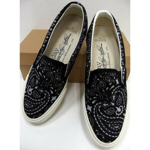 y݌ɏ/ԕiEszHoliday×SEVESKIG [Collaboration SLIP ON] 萶YACe/CN/o_i/y[Y[/Xb|/Xj[J[I