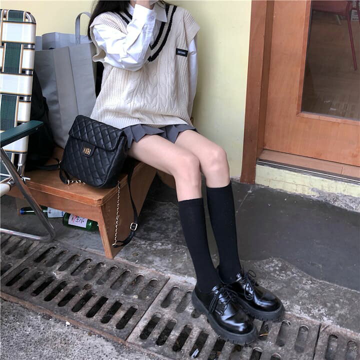 楽天市場 中学生 高校生 ファッション ニット ベスト Vネック 10代 ティーン 通学 韓国 おしゃれ レディース 秋春 長袖 トップス Threefashion 楽天市場 中学生 高校生 ファッション ニット ベスト Vネック 10代 ティーン 通学 韓国 おしゃれ レディース 秋春 長袖 トップス Threefashion