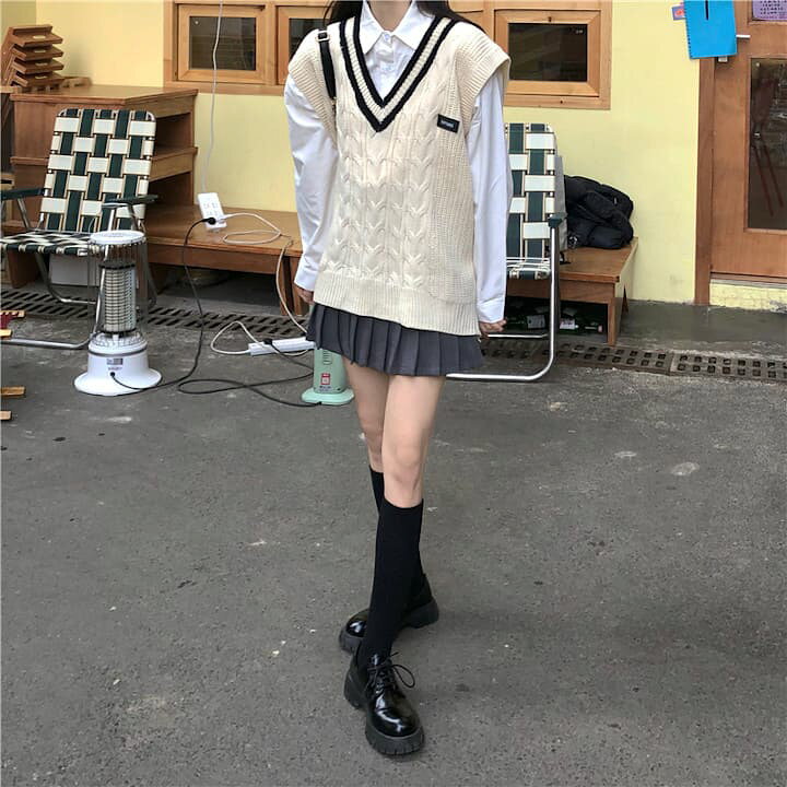 楽天市場 中学生 高校生 ファッション ニット ベスト Vネック 10代 ティーン 通学 韓国 おしゃれ レディース 秋春 長袖 トップス Threefashion