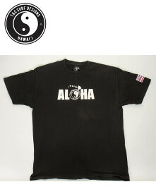 TOWN & COUNTRY USED ALOHA HAWAII LIMITED LOGO TEE ALOHA タウン アンド カントリー ハワイ リミテッド Tシャツ ワイキキビーチ【ハワイ オアフ ホノルル サーフ ノースショア ハイエンドシリーズ サーフィン スポーツウェア マリンスポーツ オシャレ ウェア】