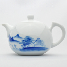 楽天市場】中国茶器・青花磁器茶壺(山水)200ml（満水220ml