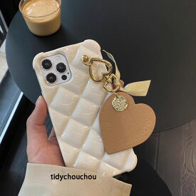 スマホケース iphoneケース 韓国 iphone17 iPhone16 ケース iphone17pro iPhonese iphone16e iphone16pro iphone15 iphone15pro iphone14 ケース iphone14pro iphone13 iphone 12 12pro 11 pro promax plus ケース 韓国 かわいい キルティング ハート レザー ストラップ
