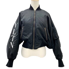 未使用 ヴァレンティノ VALENTINO アウター ブルゾン ジャケット ドルマン ロゴ ナイロン ブラック 黒 ギフト プレゼント 送料無料
