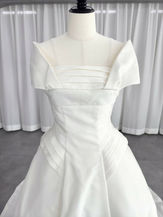 楽天市場】エマリーエ EMarie Aライン ウェディングドレス ホワイト 白  