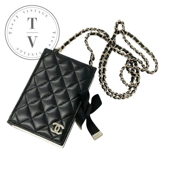 シャネル チェーンカードケース ココマーク マトラッセ ラムスキン  