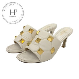 ヴァレンティノ VALENTINO サンダル 靴 シューズ レザー アイボリー ゴールド ローマンスタッズ キルティング ミュール