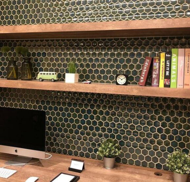 楽天市場 六角モザイクタイル シート ヘキサグレイズ 磁器 ダークグリーン 和風 トイレ 玄関 浴室 風呂 洗面所のdiyリフォームにok 艶と色の濃い 和風タイル 壁インテリア建材 日本製 美濃焼 耐凍害 モザイクタイル タイル通販 タイルオンライン 楽天市場 六角モザイクタイル シート ヘキサグレイズ 磁器 ダークグリーン 和風 トイレ 玄関 浴室 風呂 洗面所のdiyリフォームにok 艶と色の濃い 和風タイル 壁インテリア建材 日本製 美濃焼 耐凍害 モザイクタイル タイル通販 タイルオンライン