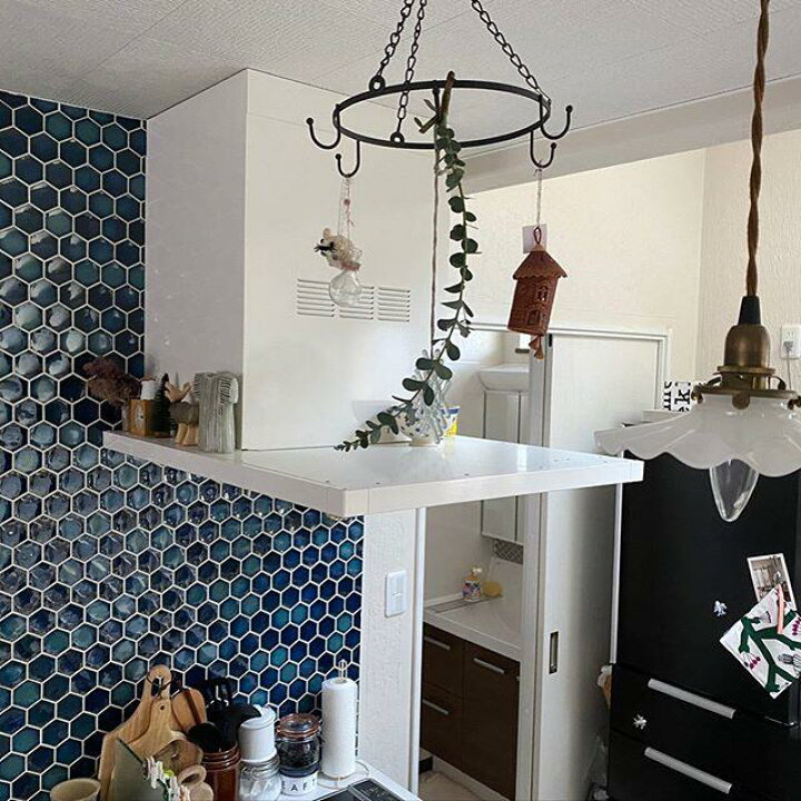 楽天市場 六角モザイクタイル シート ヘキサグレイズ 磁器 ダークブルー 和風 トイレ 玄関 浴室 風呂 洗面所のdiyリフォームにok 艶と色の濃い 和風タイル 壁インテリア建材 日本製 美濃焼 耐凍害 モザイクタイル タイル通販 タイルオンライン 楽天市場 六角モザイクタイル シート ヘキサグレイズ 磁器 ダークブルー 和風 トイレ 玄関 浴室 風呂 洗面所のdiyリフォームにok 艶と色の濃い 和風タイル 壁インテリア建材 日本製 美濃焼 耐凍害 モザイクタイル タイル通販 タイルオンライン