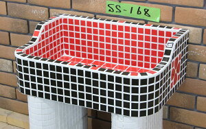 ガーデンシンク タイル 流し台 昭和レトロ モザイクタイル張り SSサイズSS-168 手作りガーデンシンク タイル流し台 エクステリア お洒落 老人ホームなどにも大好評です