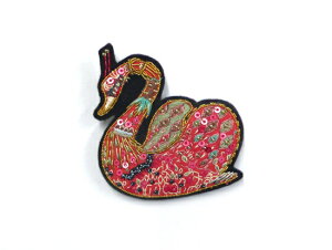 �yKLAUS HAAPANIEMI × KEIJI TAGAWA�z�@Astral Swan Brooch Large�y���z