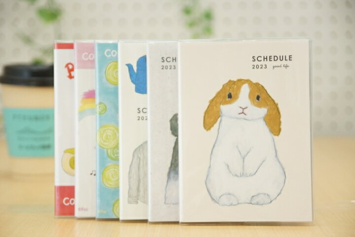 楽天市場 手帳 ｽｹｼﾞｭｰﾙ帳 Greetinglife ｸﾞﾘｰﾃｨﾝｸﾞﾗｲﾌ 23 年 1月始まり 22年 12月始まり 月間 ﾌﾞﾛｯｸ A6 ｺｺちゃん ｻｶﾓﾄﾘｮｳ手帳 米津祐介 ﾓｰﾒﾝﾄ ﾊﾟﾝﾀﾞ 大人かわいい おしゃれ 可愛い 手帳ｶﾊﾞｰ ｻｲｽﾞ 手帳 のタイムキーパー