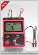 【正規輸入品】 絶縁抵抗計 【SMART SENSOR　AR907A+】高電圧測定 バックライト付 エンジン 発電機 変圧…