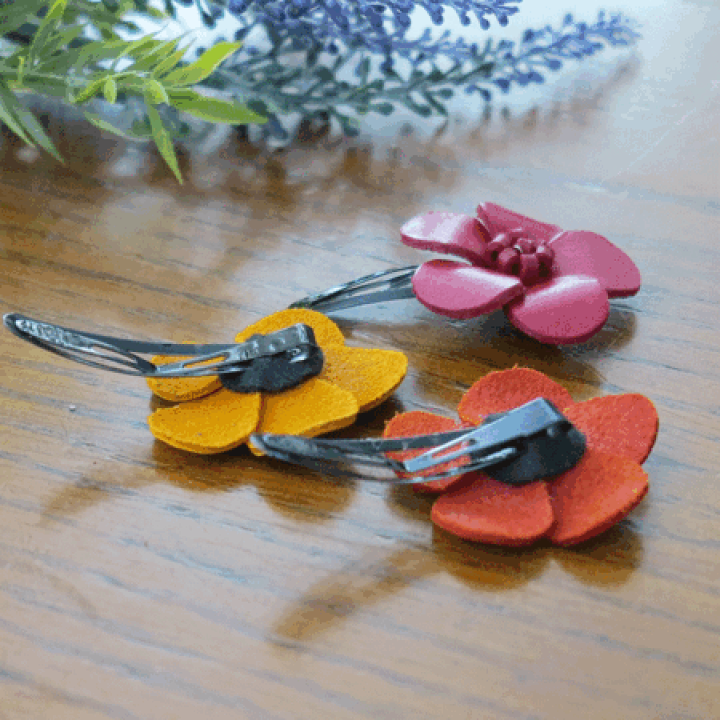 楽天市場】【ポイント5倍】【クーポン】【送料無料】レザーヘアピン 花