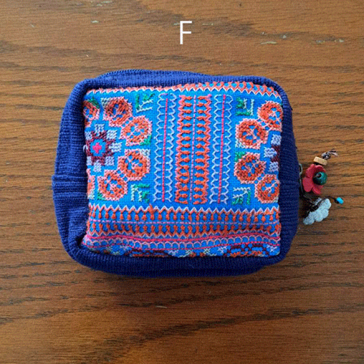 楽天市場】【スーパーSALE 30%OFF】【送料無料】モン族 ポーチ モン族