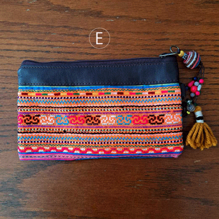 楽天市場】【送料無料】モン族 ポーチ レザー モン族伝統の刺繍ポーチ