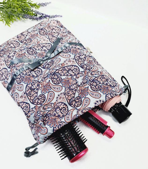 専用★ハンドメイド✳︎縦長巾着　テラゾー柄　縄跳び袋や母子手帳入れ、通帳入れにも♪ 専用☆ハンドメイド✳︎縦長巾着 テラゾー柄 縄跳び袋や母子手帳