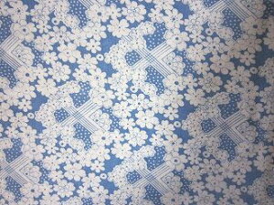 フィードサック ブルー地白いお花 (1/16サイズ)