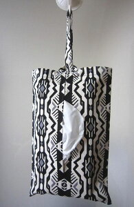 �V�i �n���h���C�h �e�B�b�V���{�b�N�X�J�o�[�@�P�[�X�@�݂艺���^�@������n���A�t���J�����@���z