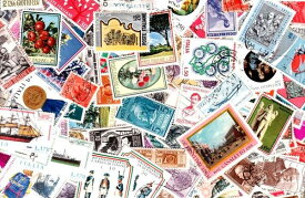 イタリアの切手　（使用済み切手　30枚）　重複あり　海外使用済み切手　※小型が多いです