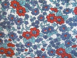 フィードサック  白地赤青お花 (1/4サイズ)